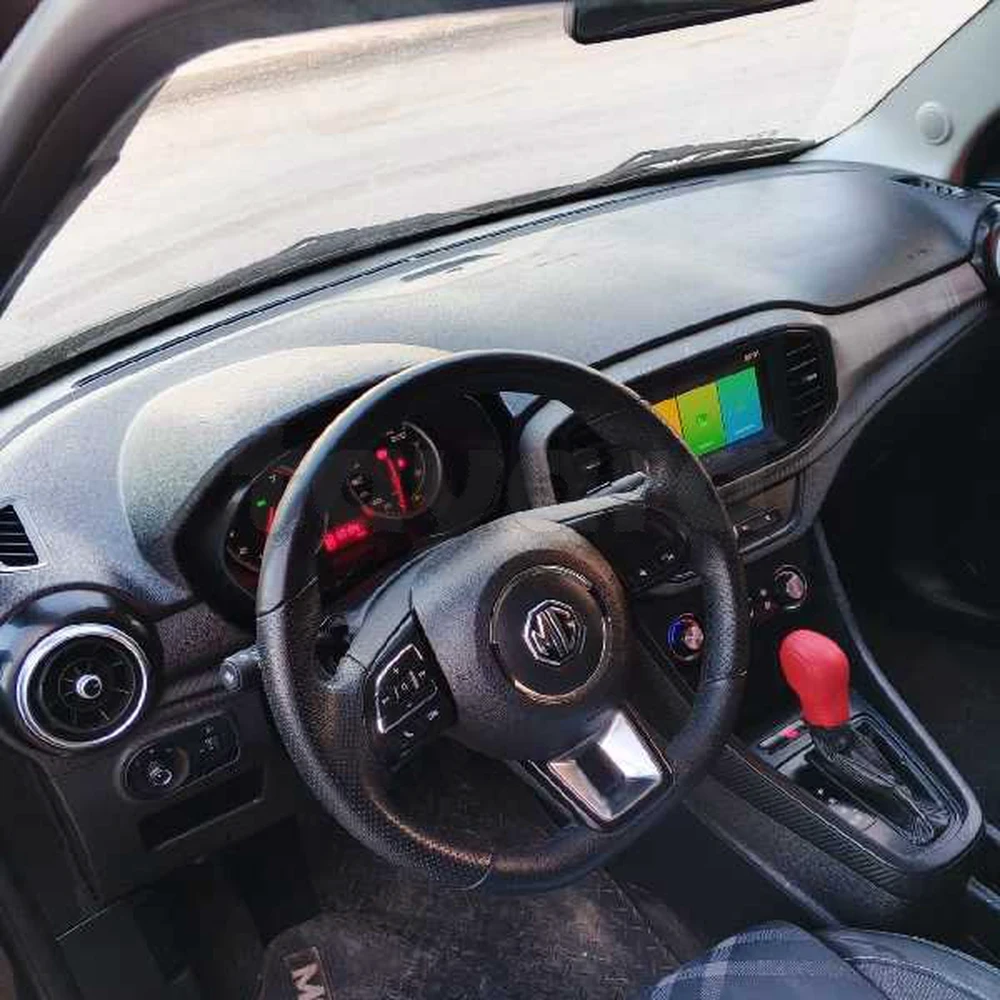 2022 MG 3