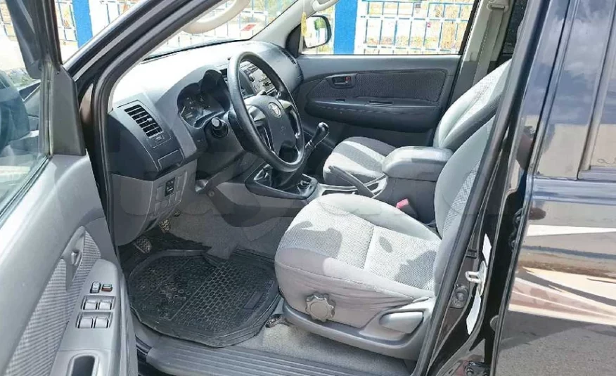 2016 Toyota  Hilux