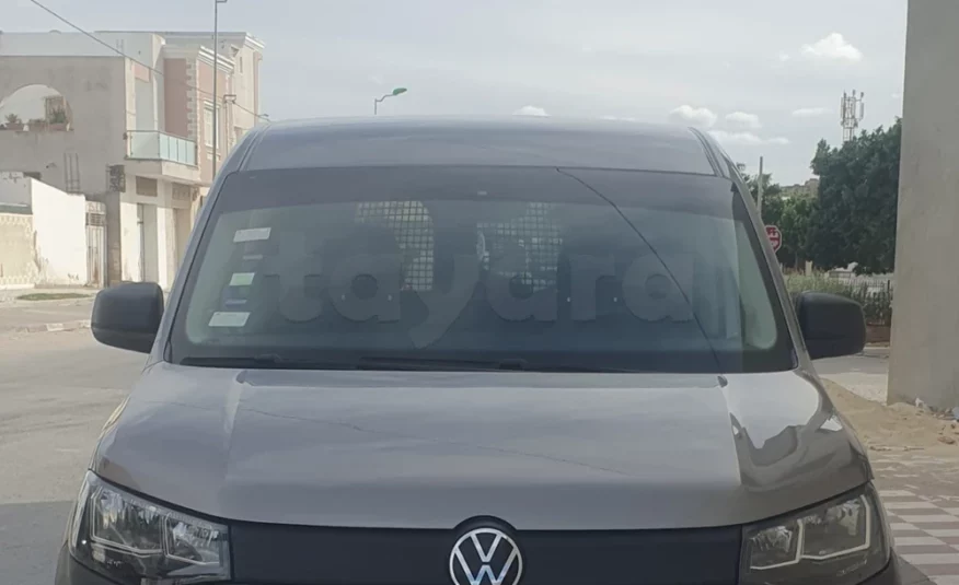 2023  Volkswagen  Caddy